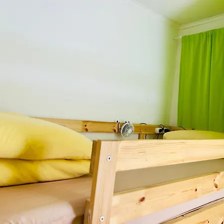 Hostel White House