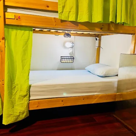 Auberge de jeunesse White House *